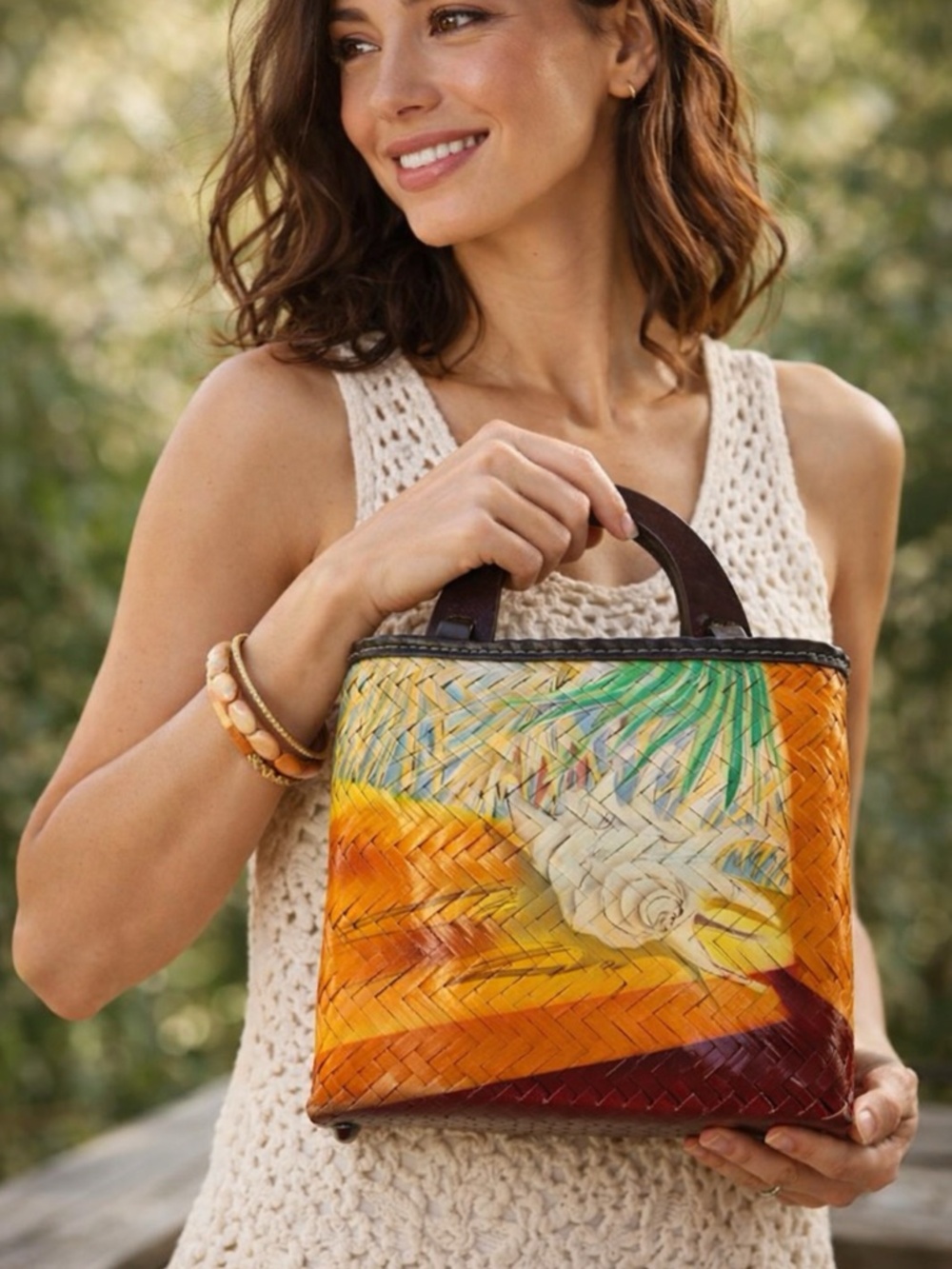 Vintage Boho Sun and Sand Small Woven Beach Themed Straw Clutch Handbag 1980s